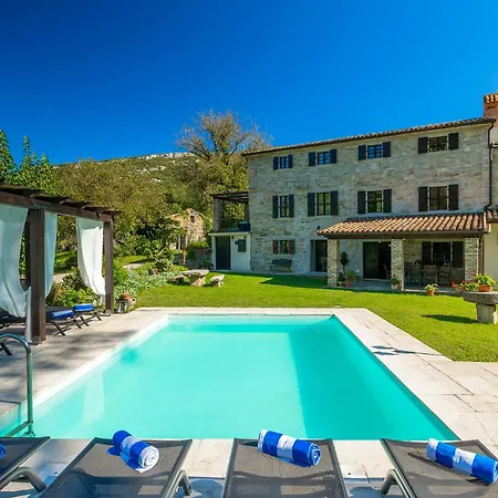 Villa Mulino Old Mill